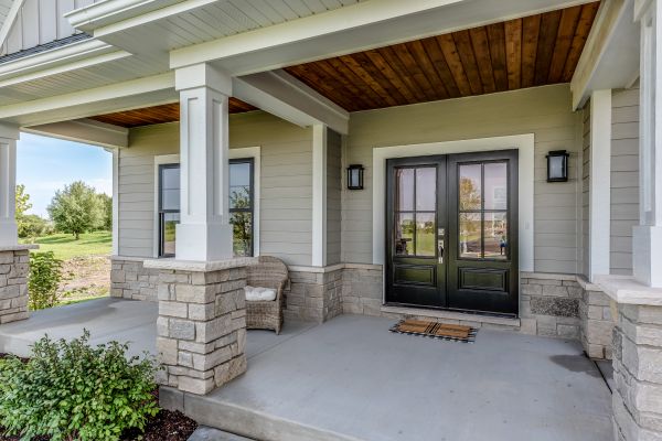 Cost of Veranda Post Repair in Salem