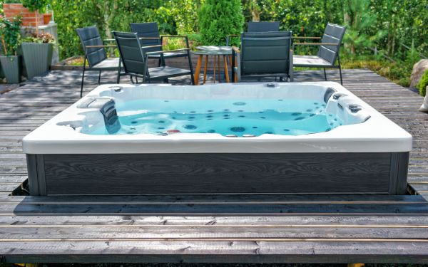 Spa Deck Remodeling in Salem